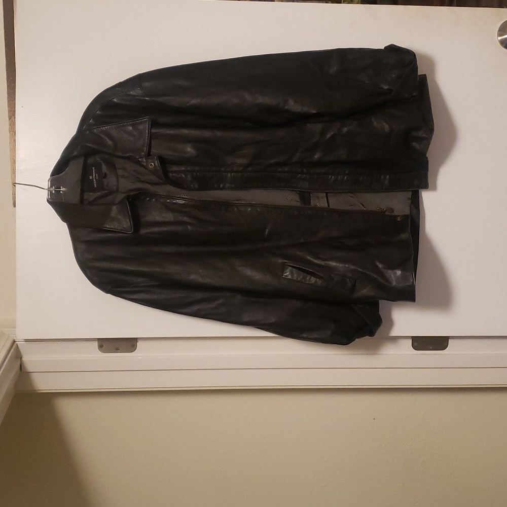 HICKEY FREEMAN Mens leather jacket.  Size M.